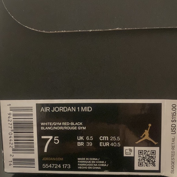 Air Jordan 1 Mid ‘Chicago’ - Picture 3 of 3